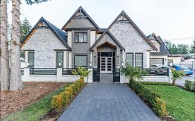 T&T Lodge